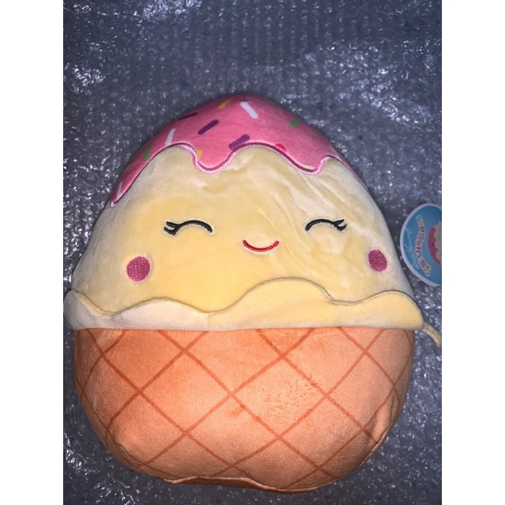 NWT! Clara the Ice Cream Foodie Squishmallow Official Kellytoy - 8"